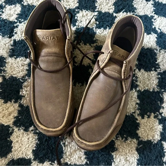 Ariat Spitfire Brown Bomber Chukka - Picture 3 of 6